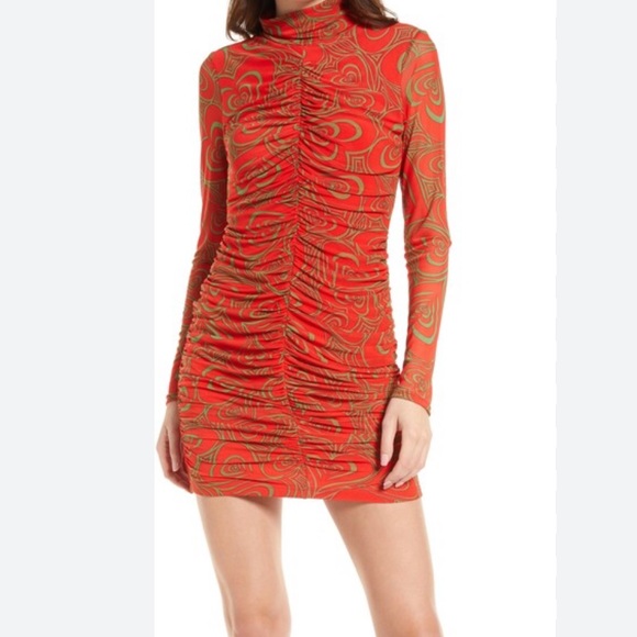 Lisa Says Gah dress - Picture 2 of 5